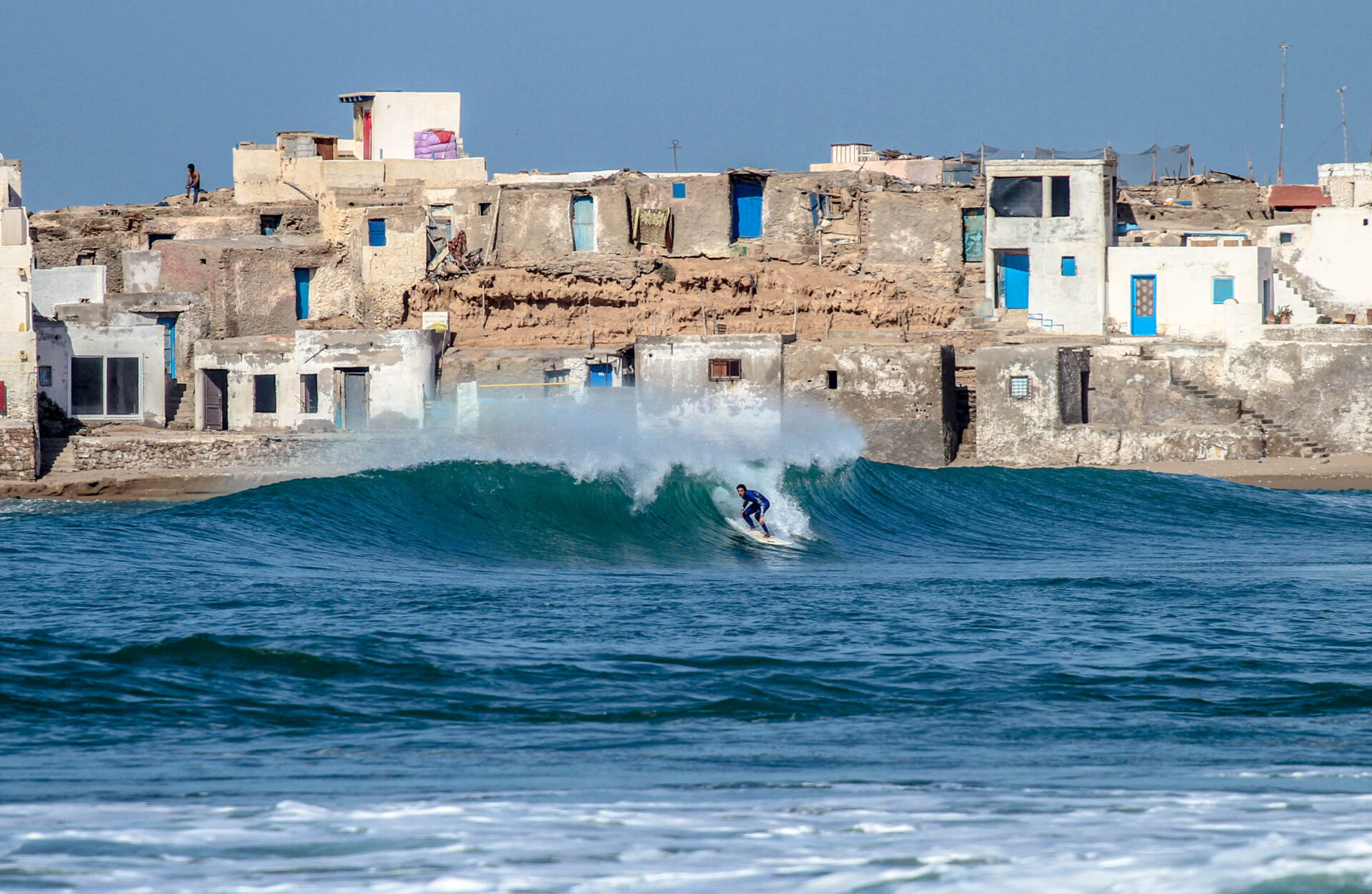 Top surfer finds 'biggest swell