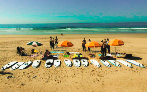 surflessons morocco during the surf camp in Morocco