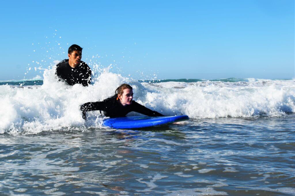 Beginner surflessons in Morocco